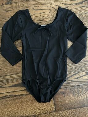 Girls' size 5/6 Black Dance Leotard with Front Bow